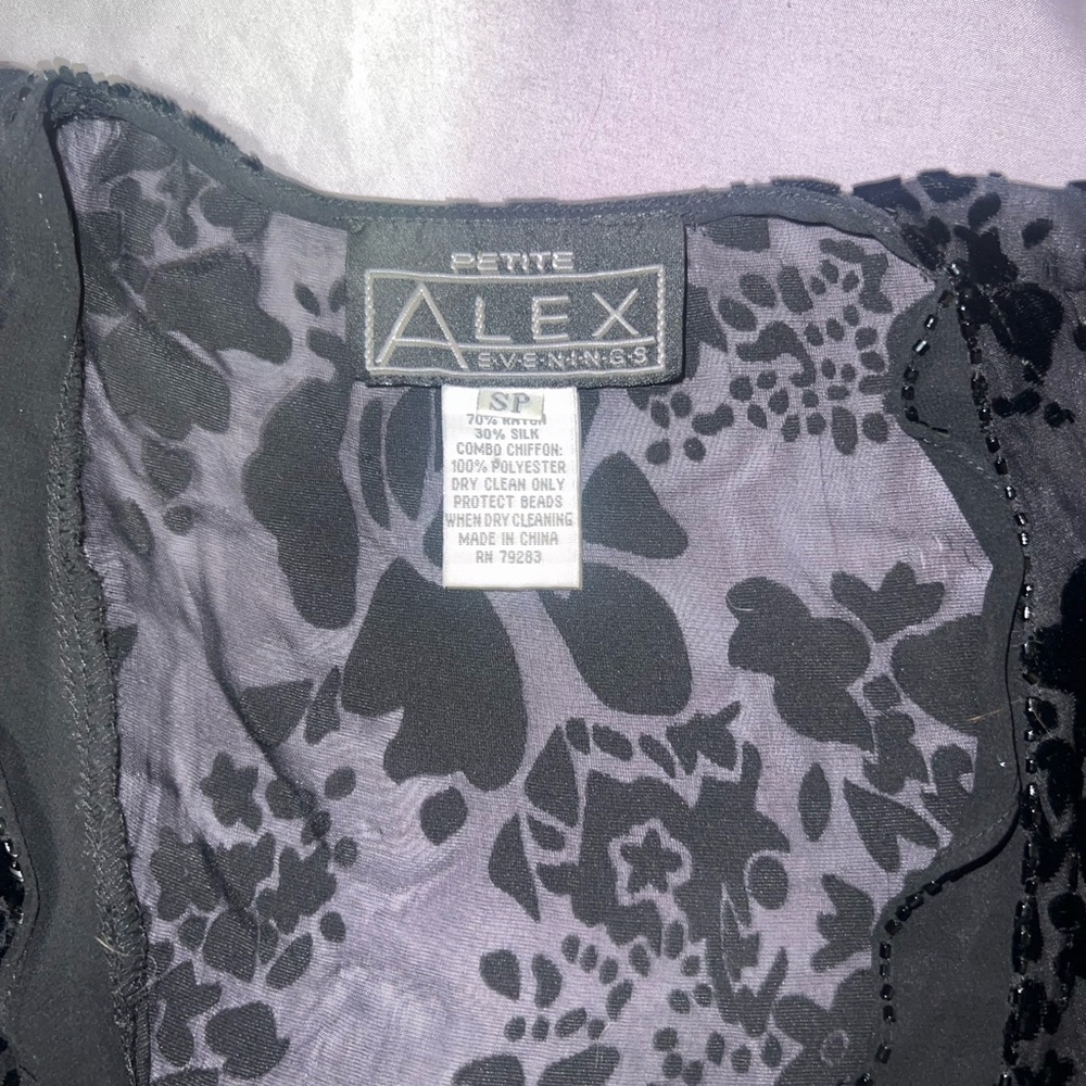 Vintage Velvet Black Floral Cardigan - Picture 6 of 9
